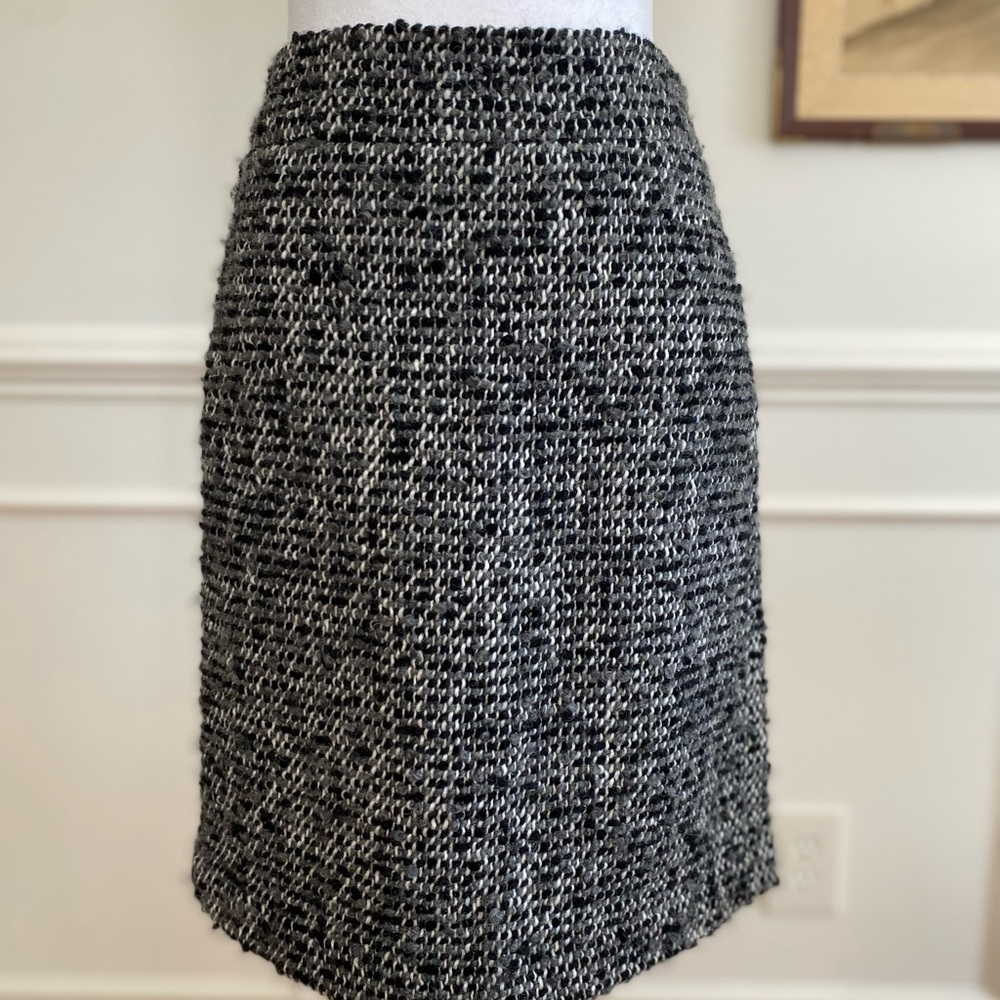 J Crew Factory wool blend Tweed Boucle Pencil Skirt black gray size 6